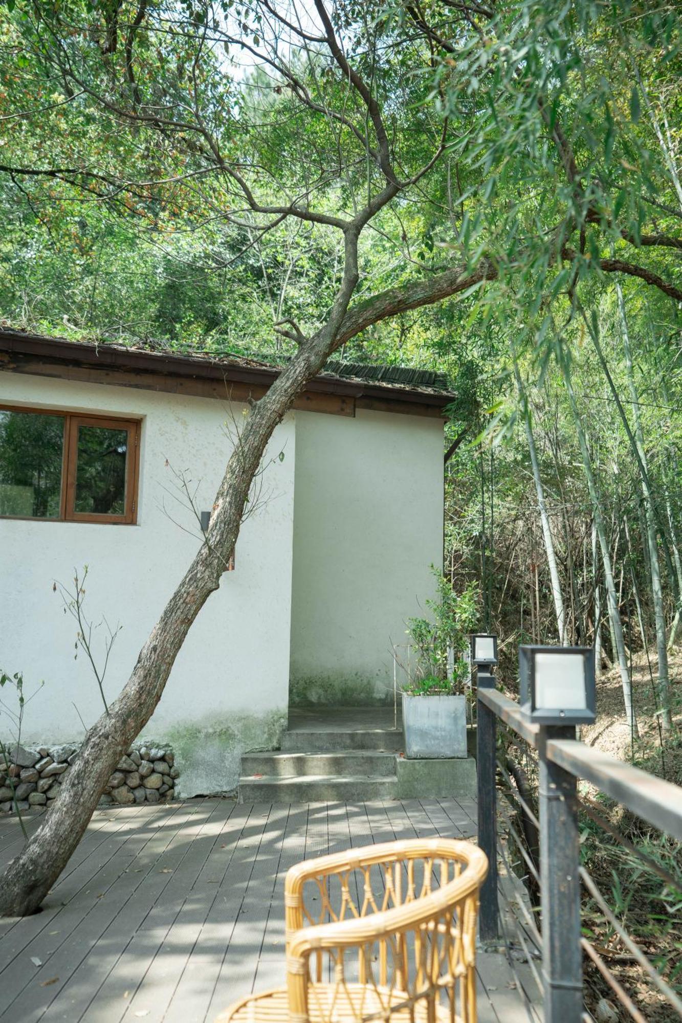 July Bamboo Hostel Deqing Dış mekan fotoğraf